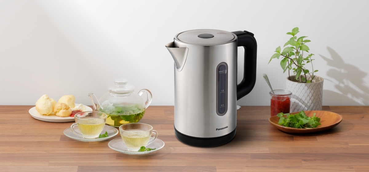 Panasonic Electric Kettle, Stainless Steel, LED Indicator, Removable Anti-Scale Filter, 1.7L Capacity (NC-K301)